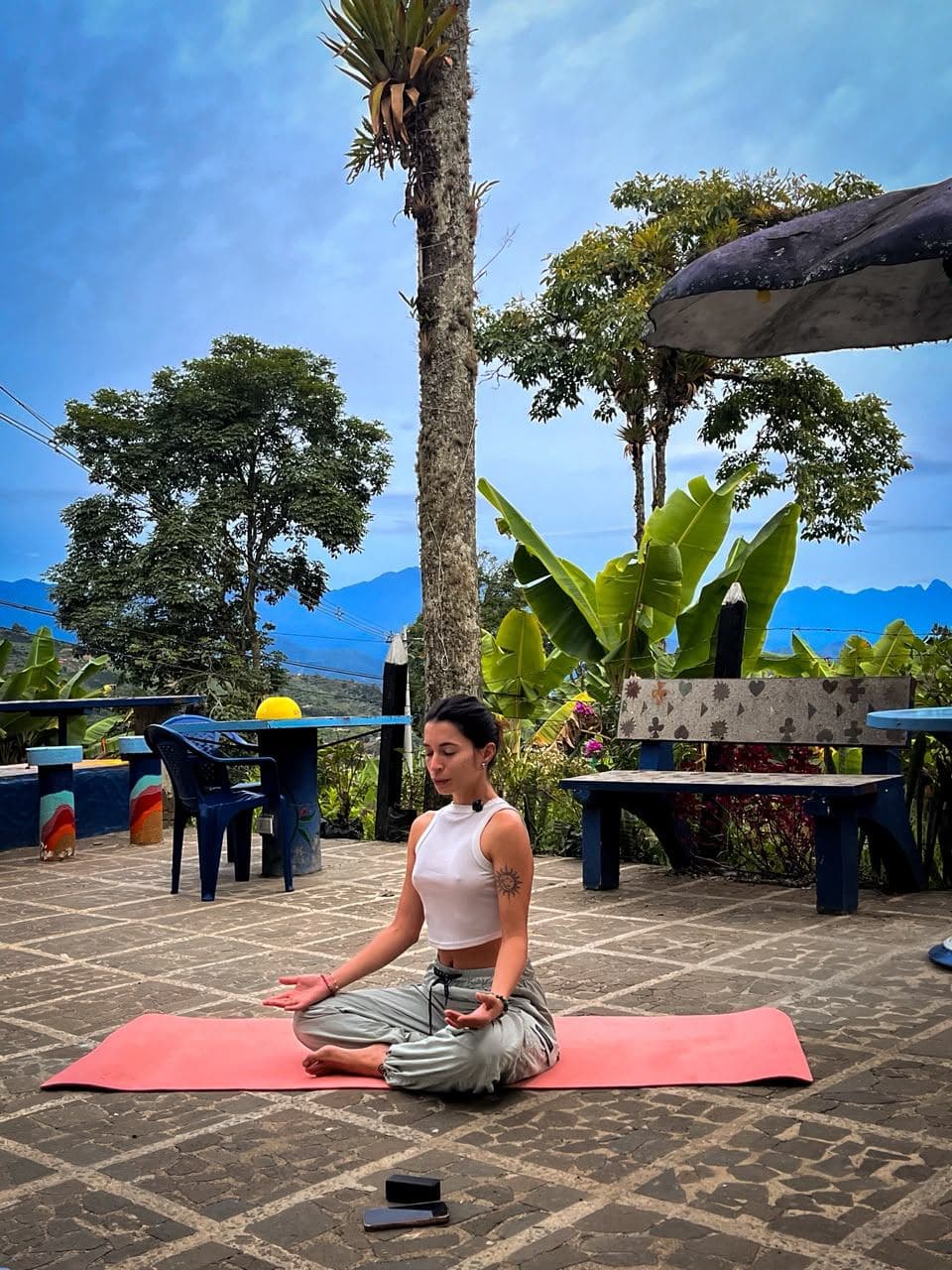 Instagram post from Vista Farallones