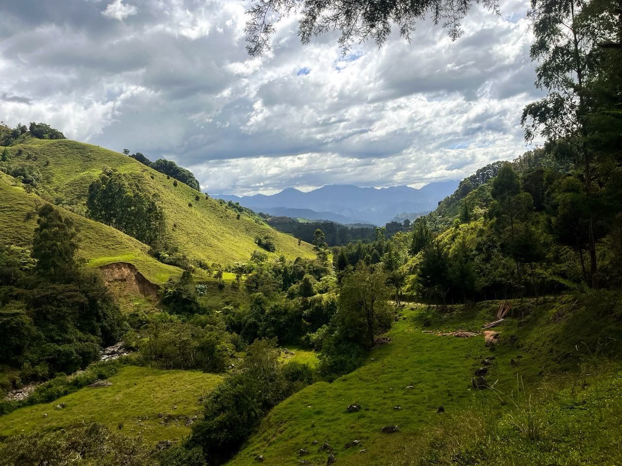 Instagram post from Vista Farallones